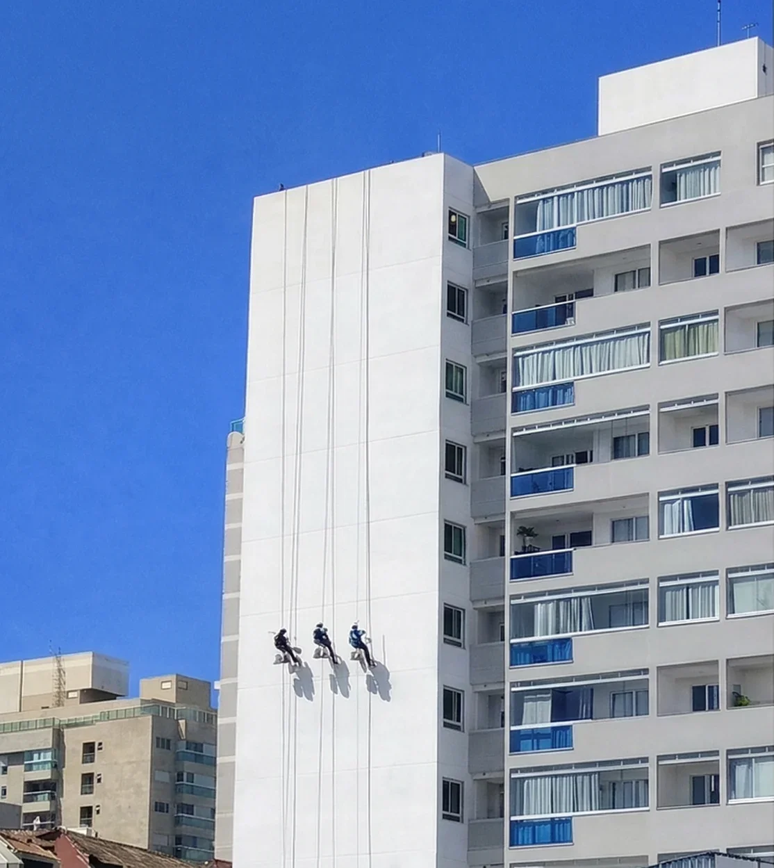 Reabilitação de fachada ed-itaparica